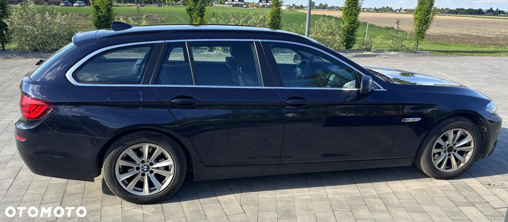 BMW Seria 5 520d - 5