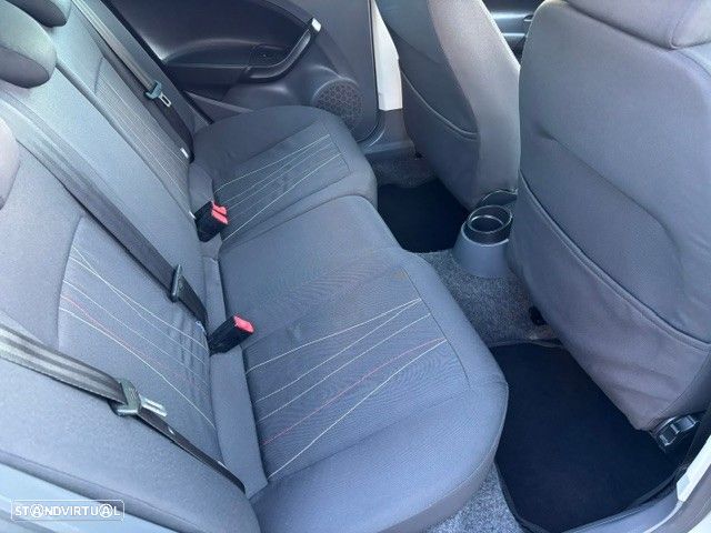 SEAT Ibiza 1.6 TDI Copa DPF - 11