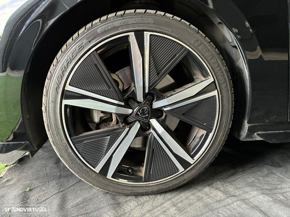 Peugeot 308 1.5 BlueHDi GT EAT8 - 12