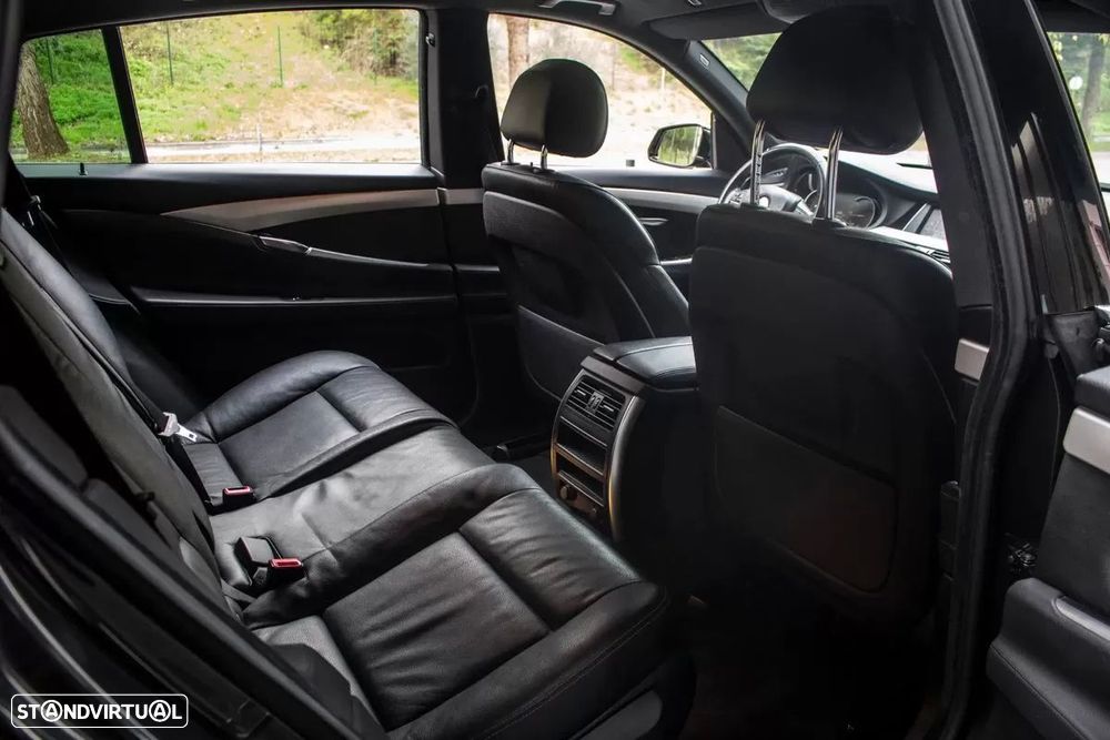 BMW 520 Gran Turismo d Line Luxury - 34