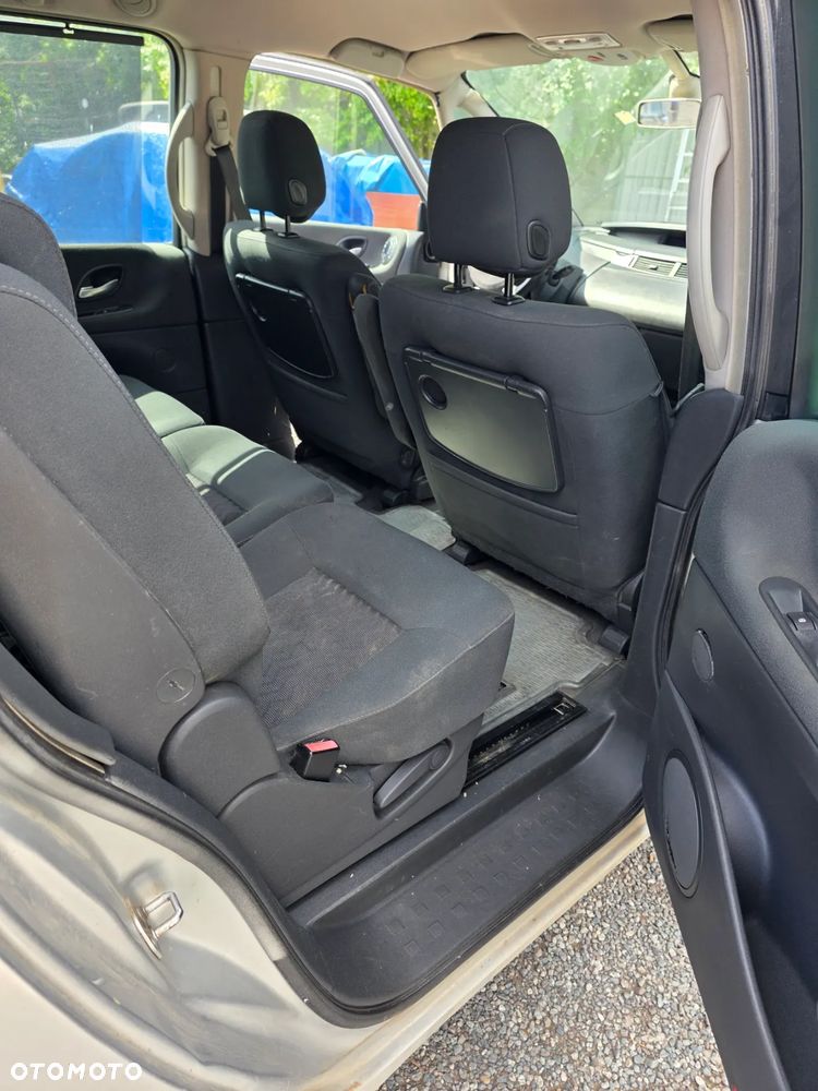 Renault Espace - 10