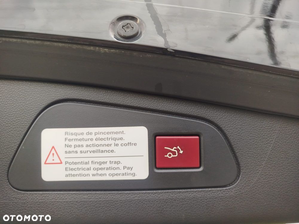 Peugeot 508 BlueHDi 180 EAT6 Stop&Start GT - 32