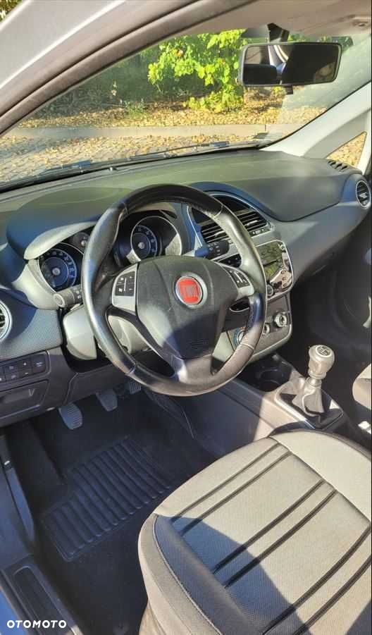 Fiat Grande Punto - 7