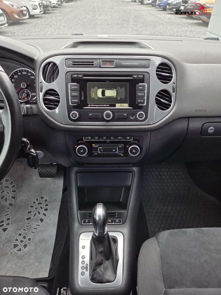 Volkswagen Tiguan - 16