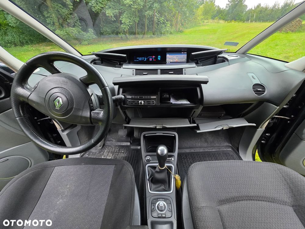 Renault Espace 2.0 Dynamique - 8