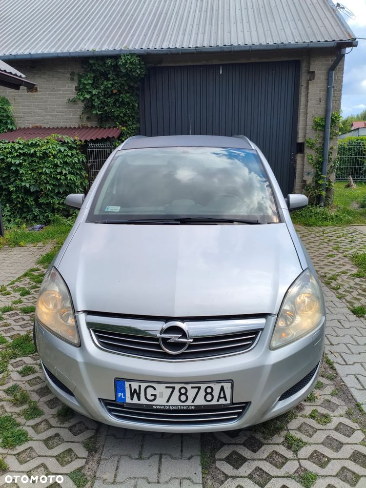 Opel Zafira - 11