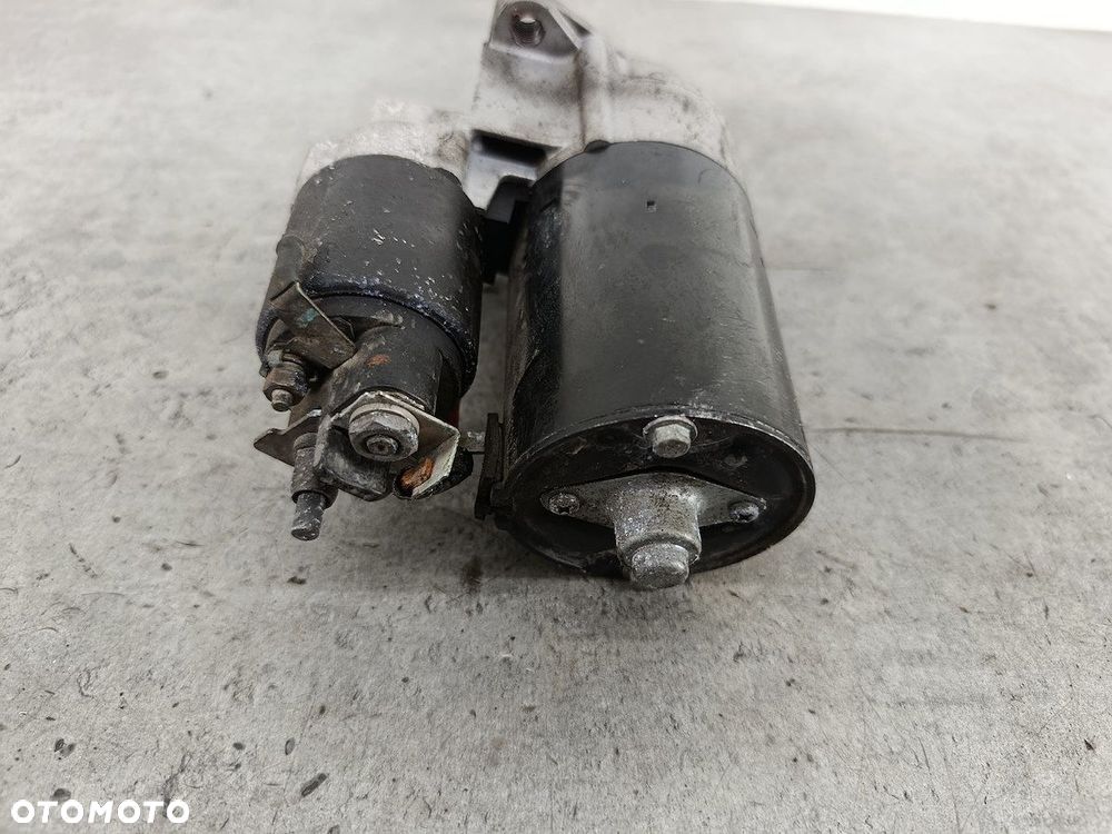 ROZRUSZNIK RENAULT LAGUNA II FL 0001106023  8200466754 BOSCH 2.0 16V - 7