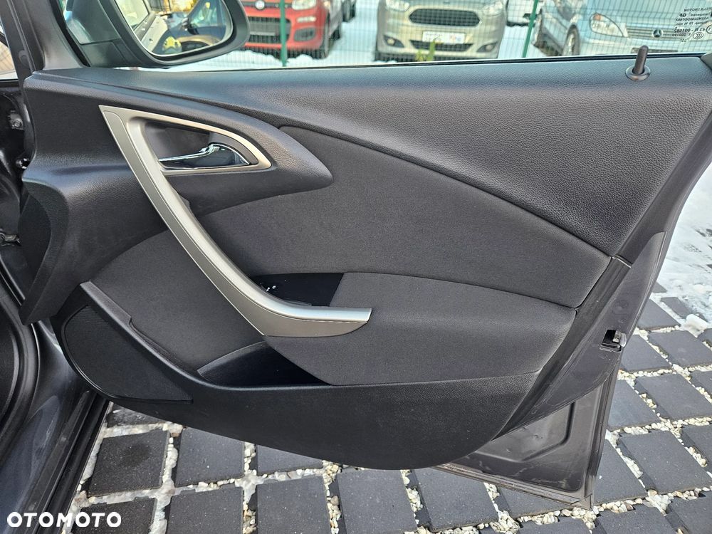 Opel Astra 1.4 Turbo - 16