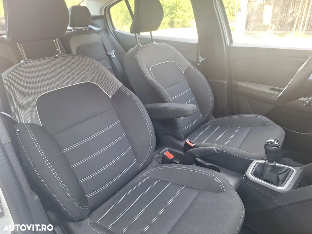 Dacia Logan ECO-G 100 MT6 Expression - 9