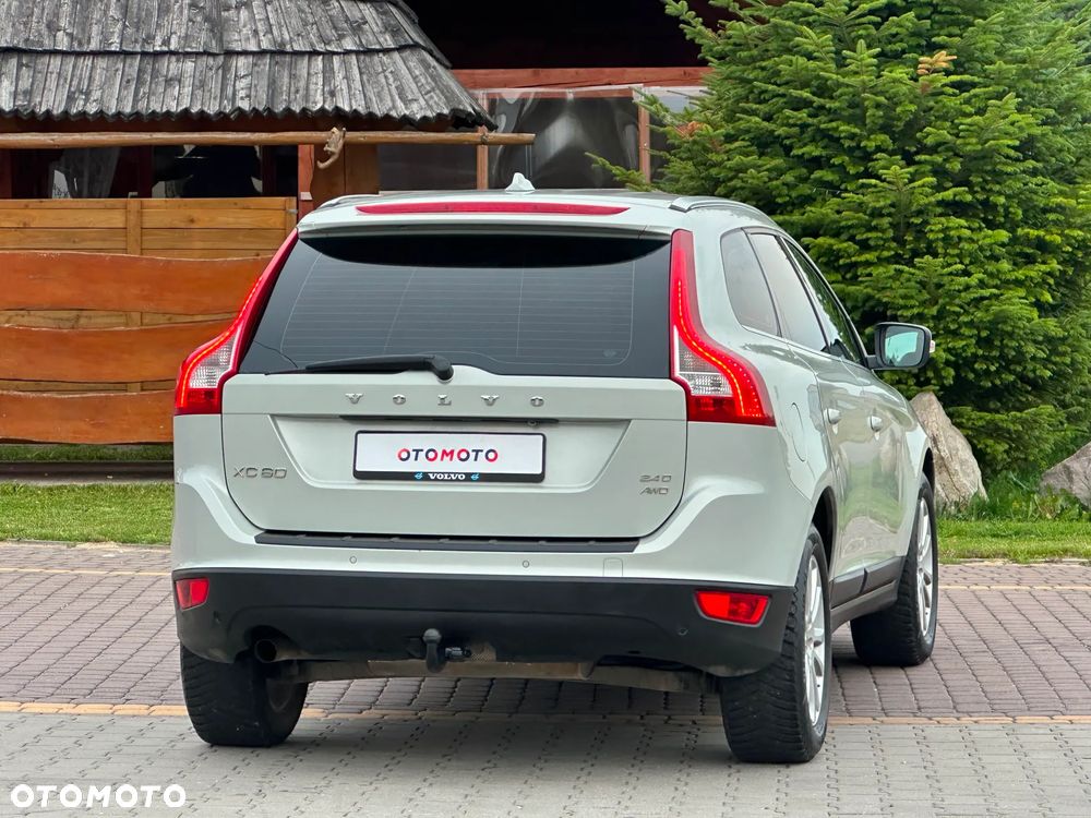 Volvo XC 60 2.4D AWD - 25