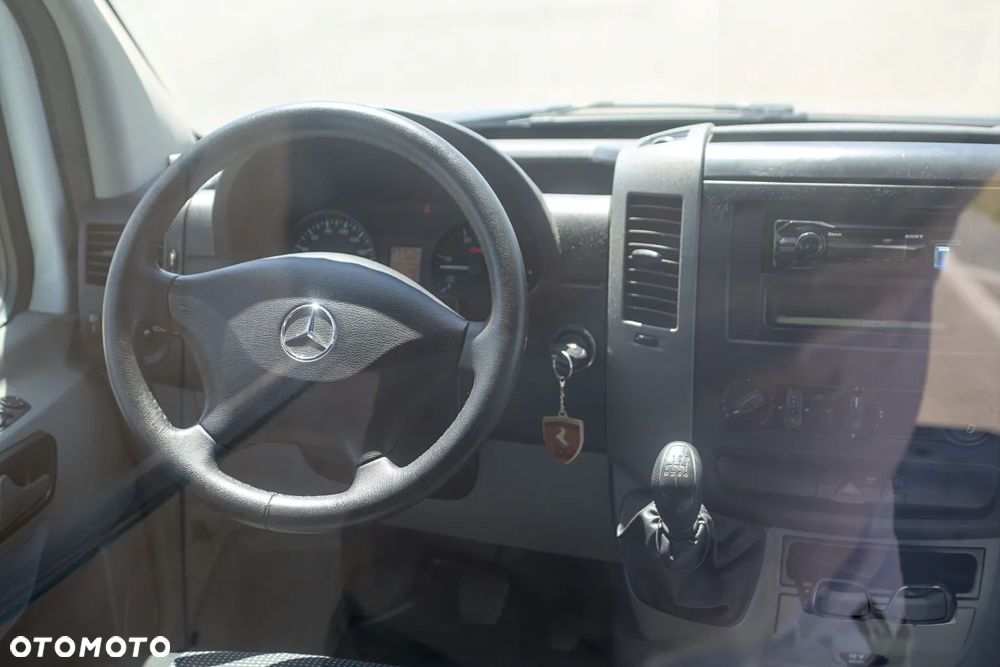 Mercedes-Benz sprinter - 9
