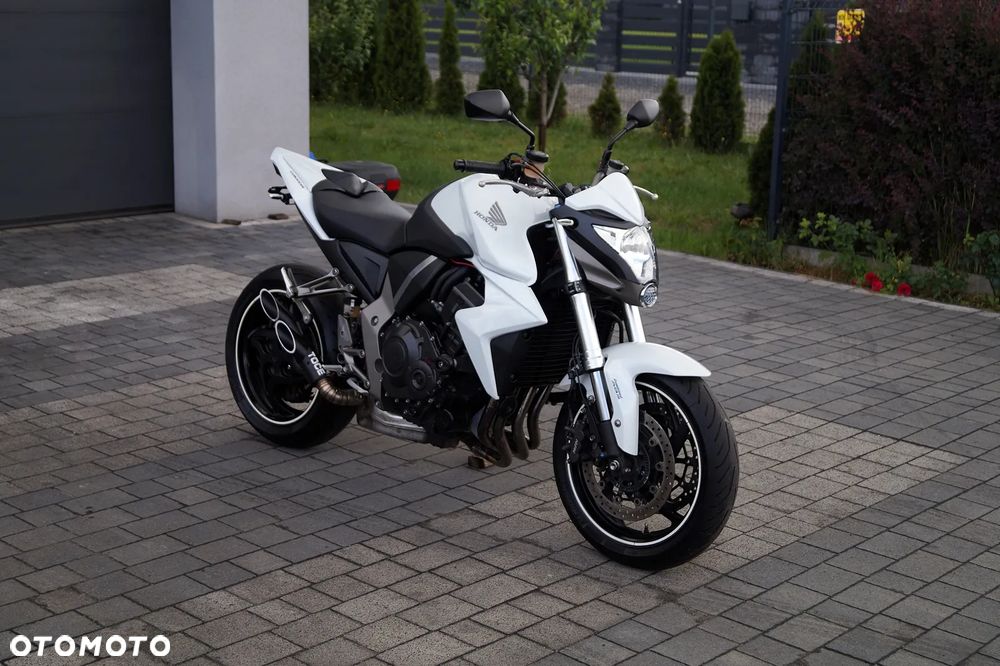 Honda CB - 3