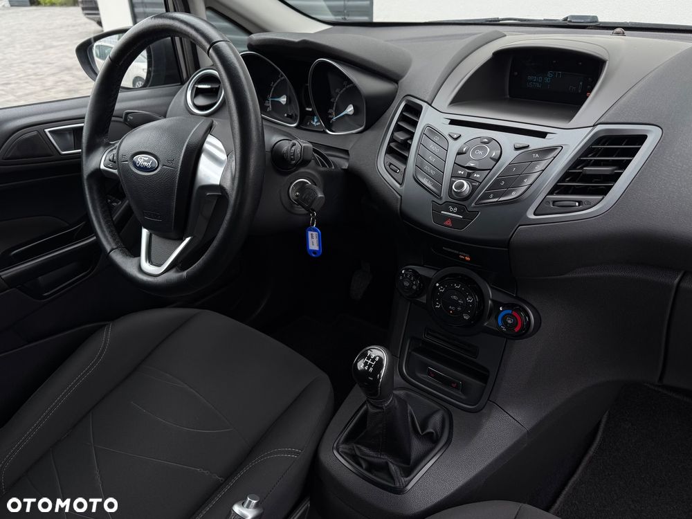 Ford Fiesta 1.25 Trend - 29