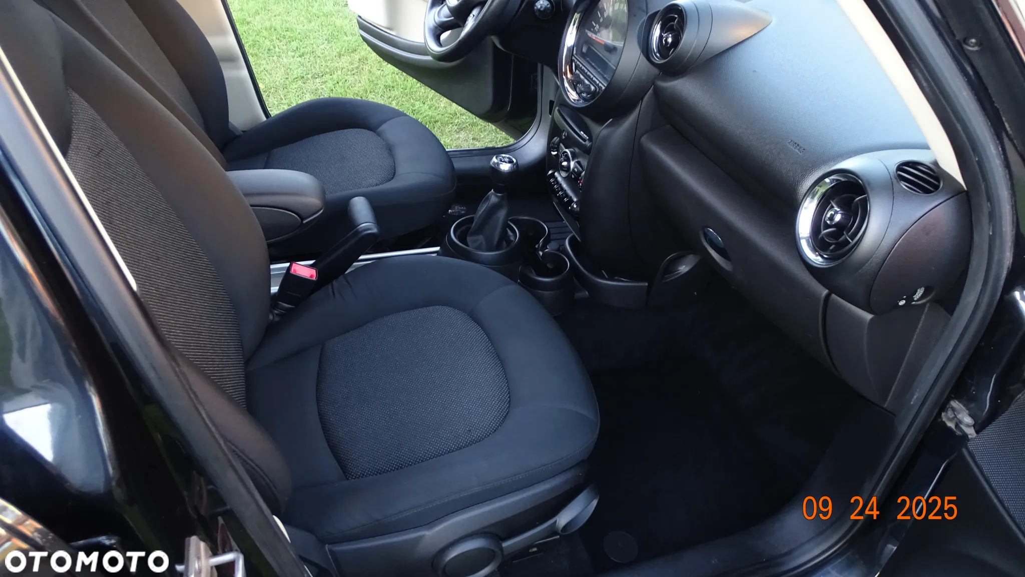 MINI Countryman One D - 11