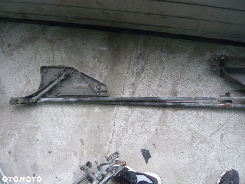 Mechanizm wycieraczek przód 820006449 Renault Vel Satis - 1