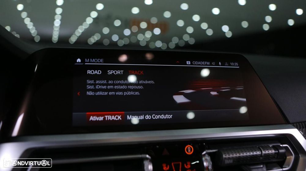 BMW M4 Competition xDrive - 28