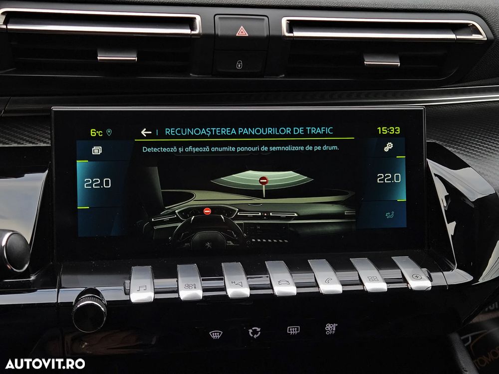 Peugeot 508 Plug-In Hybrid 225 e-EAT8 Allure Pack - 32