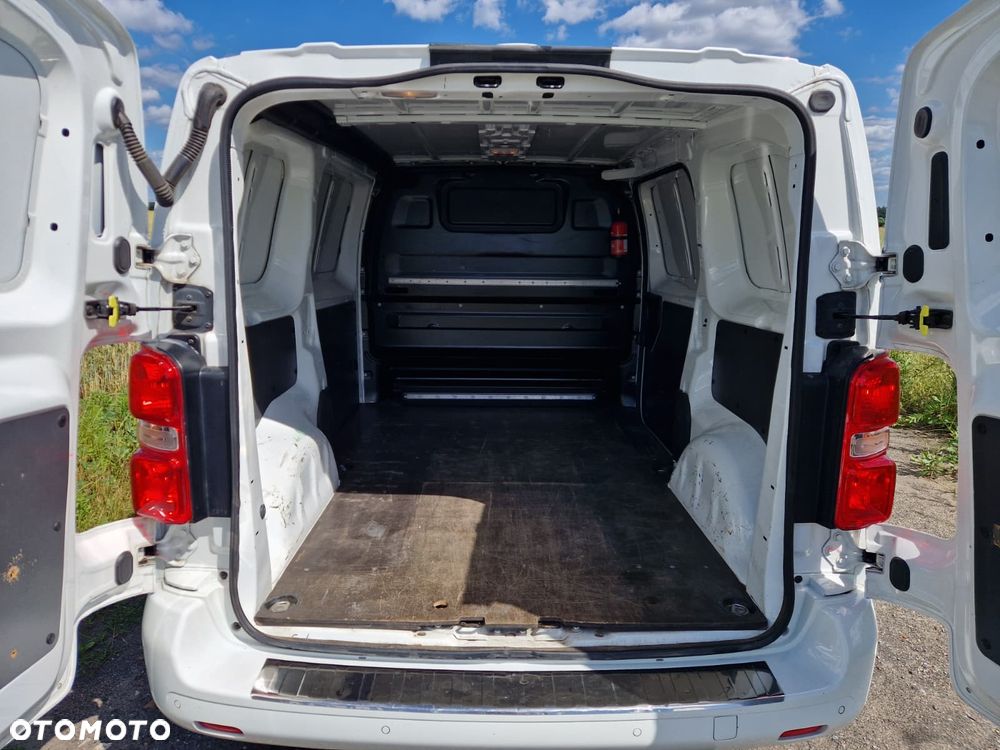 Opel Vivaro - 13