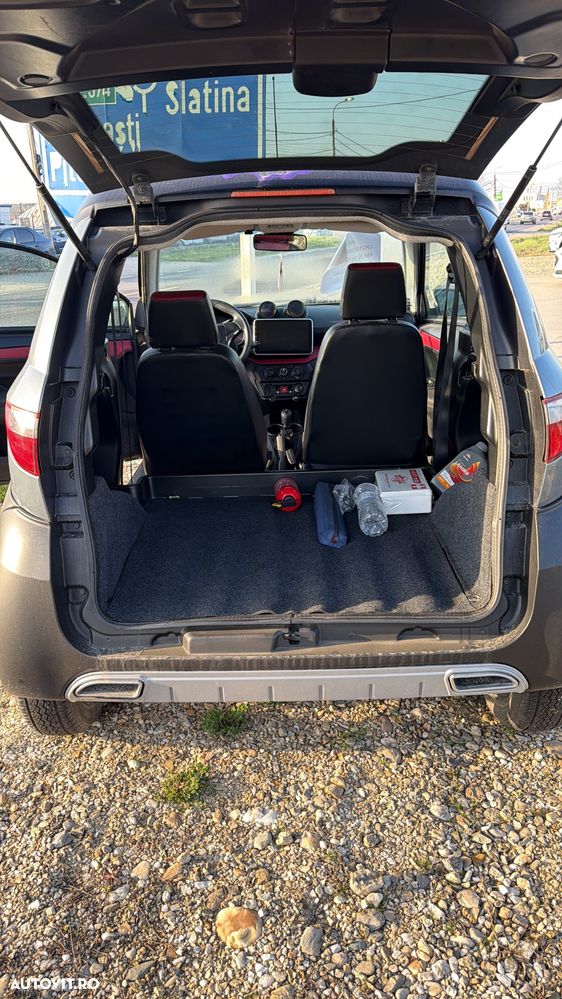 Aixam Crossover - 16