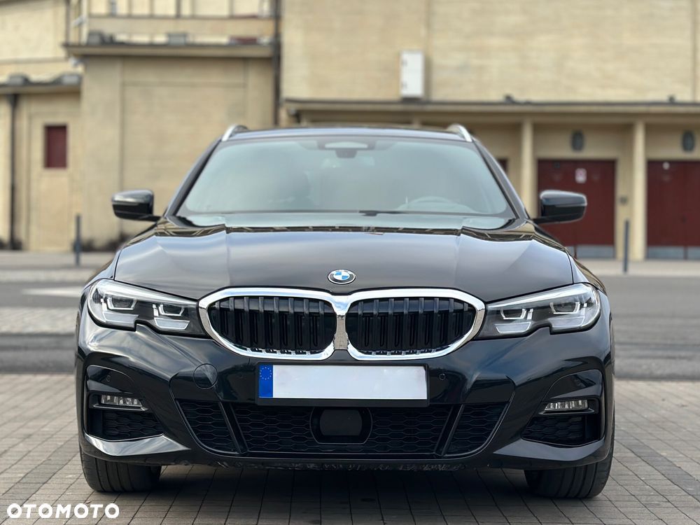 BMW Seria 3 330e iPerformance M Sport - 3