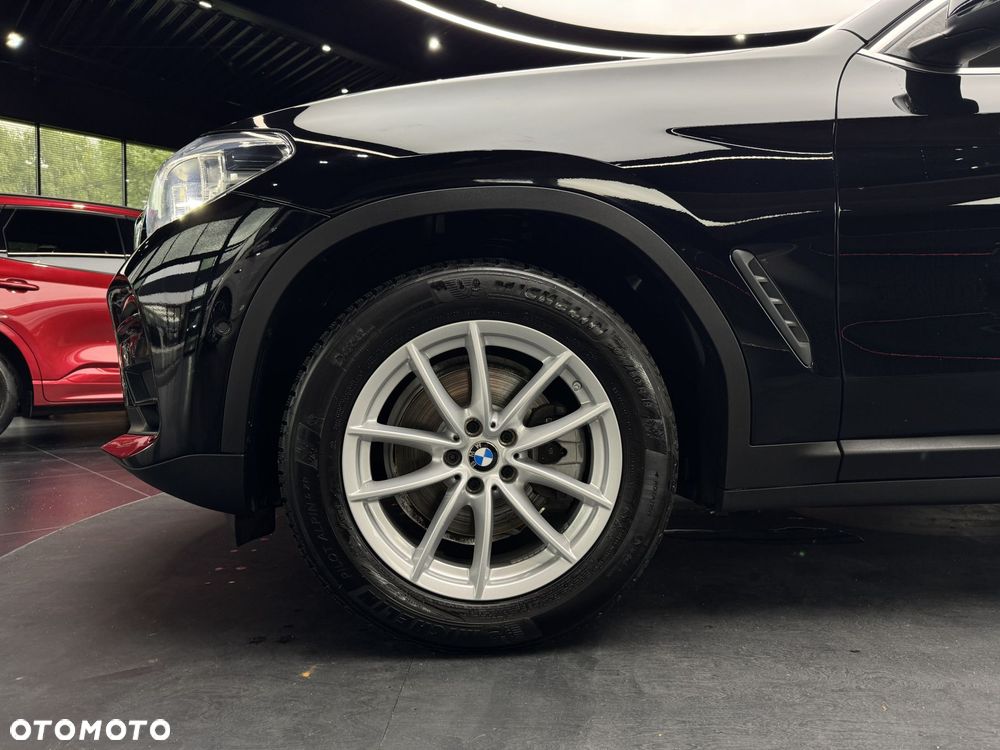 BMW X4 xDrive20i GPF Advantage sport - 21