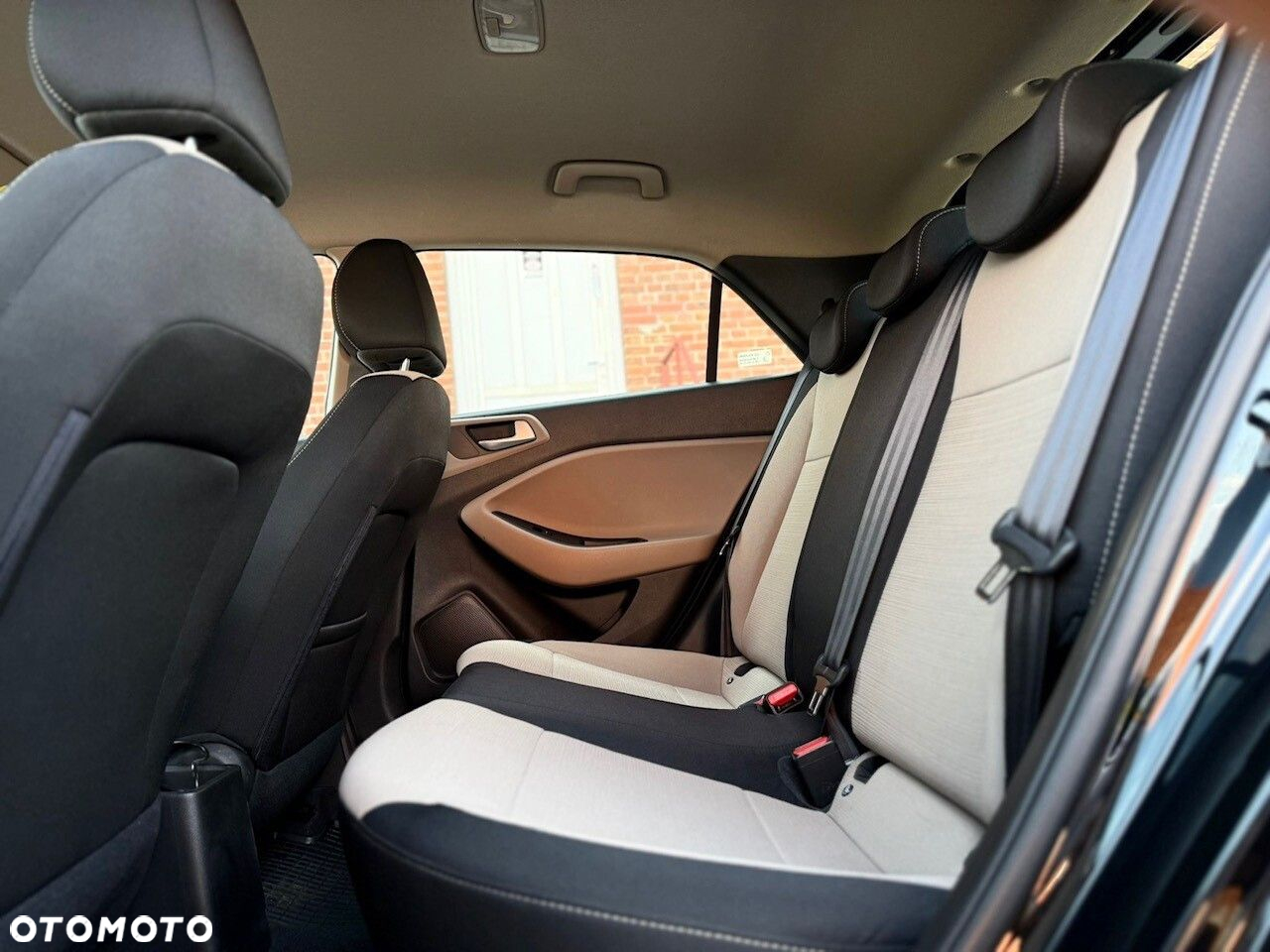 Hyundai i20 1.2 BlueDrive Comfort - 9