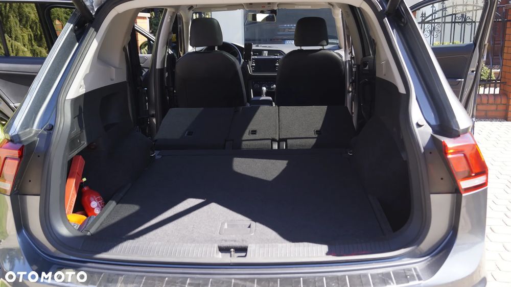 Volkswagen Tiguan Allspace - 36