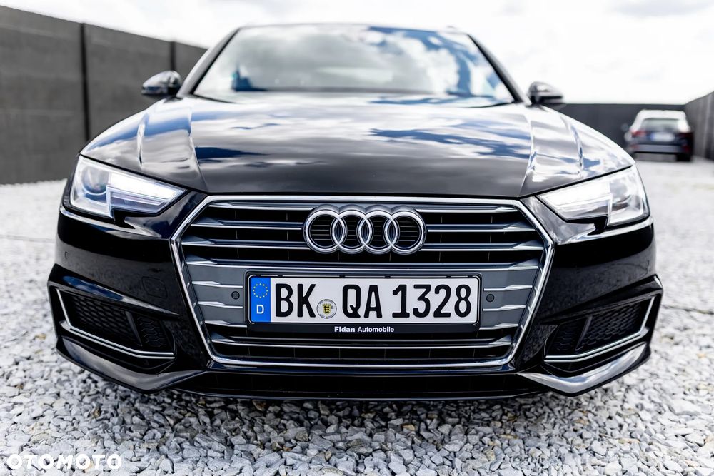 Audi A4 Avant 40 TDI S Line S tronic - 33