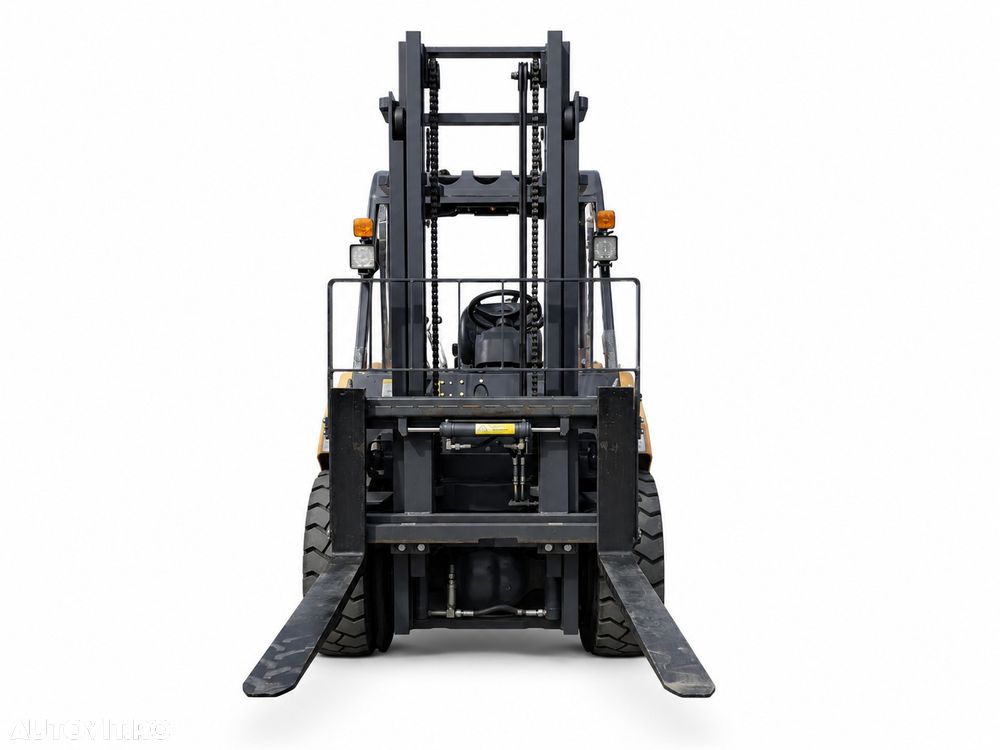 Altul CPCD30 Diesel Stivuitor HOLT - 11