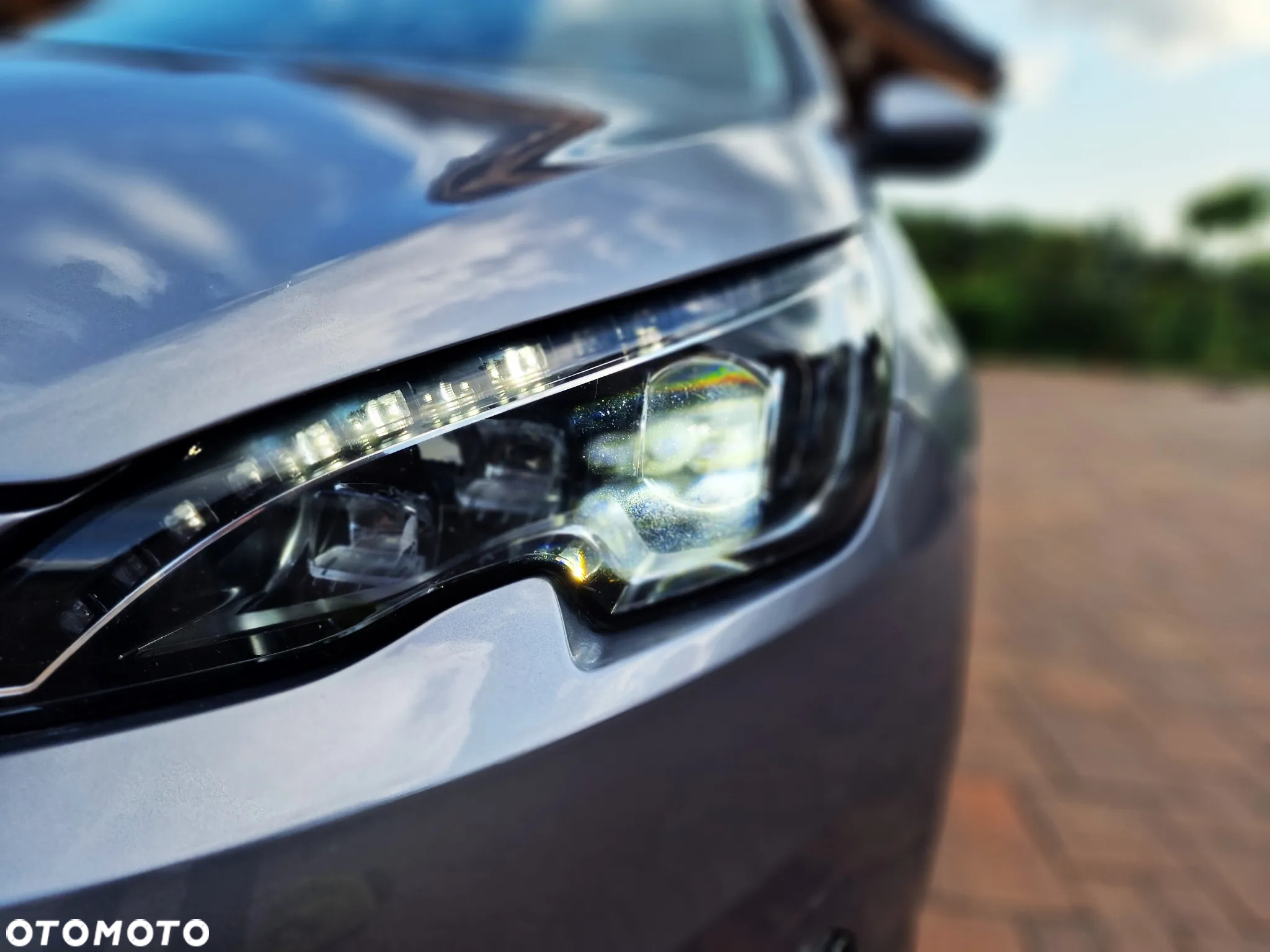Peugeot 308 SW 1.2 PureTech Allure S&S - 25