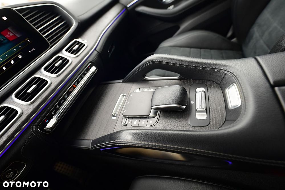 Mercedes-Benz GLE 350 de 4-Matic Premium - 32