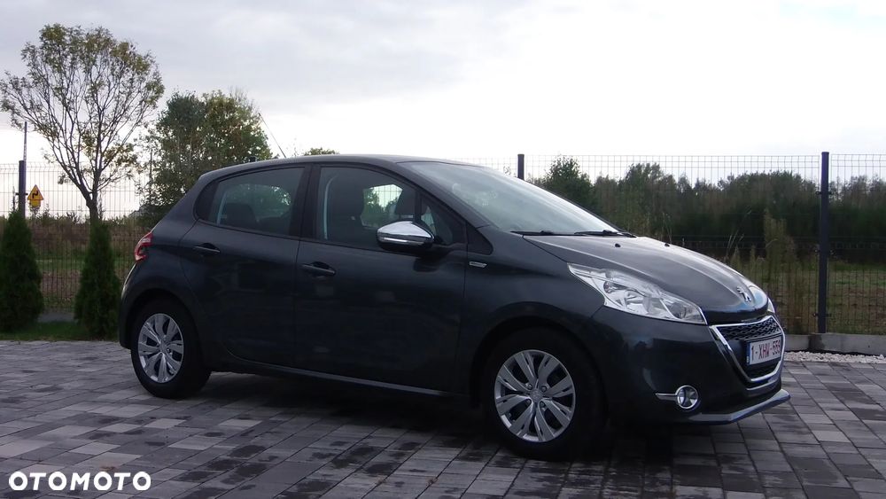 Peugeot 208 1.2 VTi Style - 4