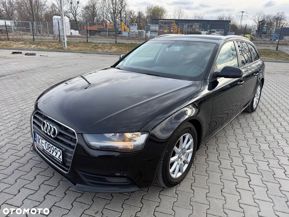 Audi A4 Avant 2.0 TDI Limited Edition - 2