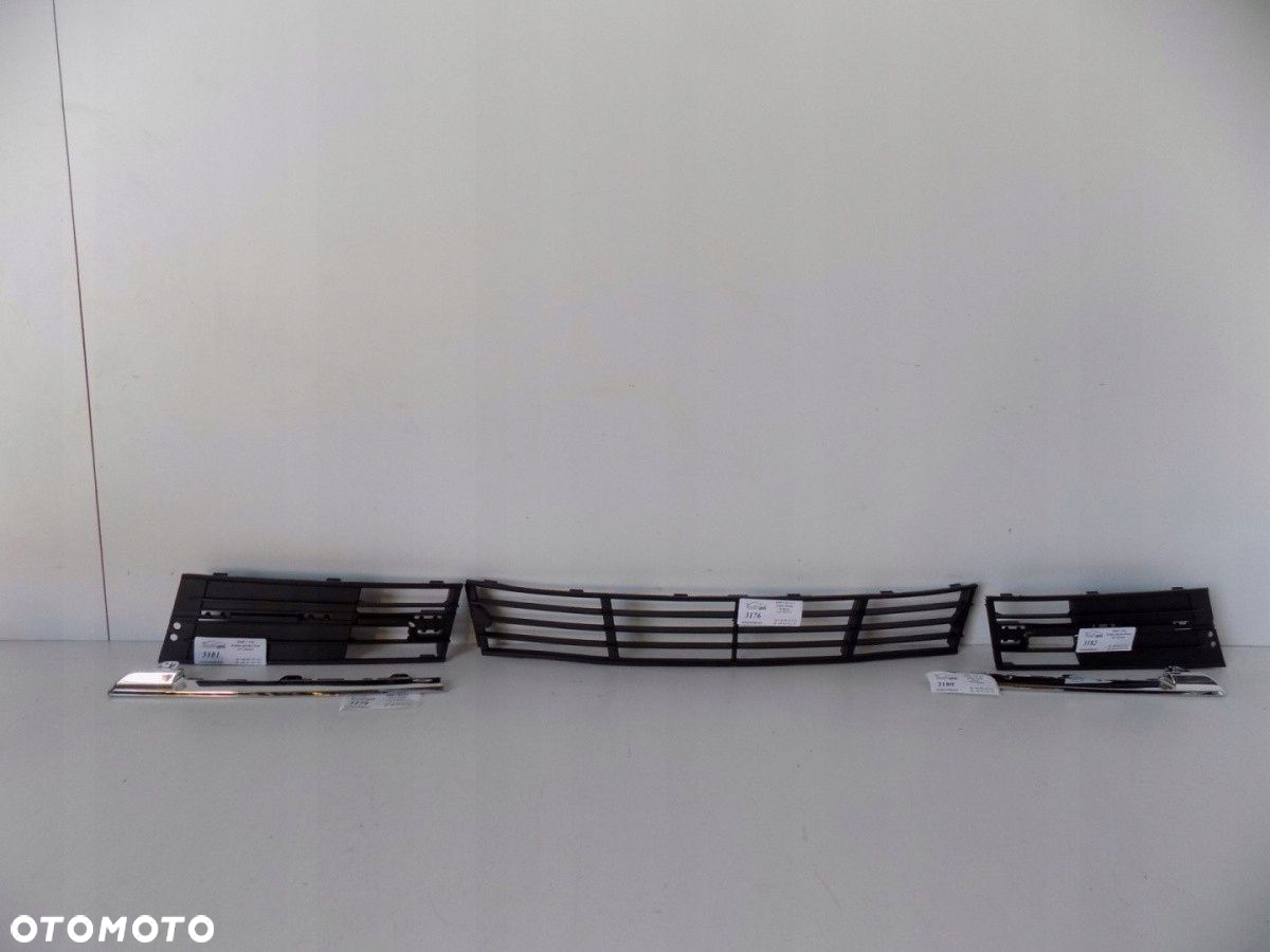 BMW 7 F01/F02 LCI Kratka Zderzaka Lewa - 3181 - 4