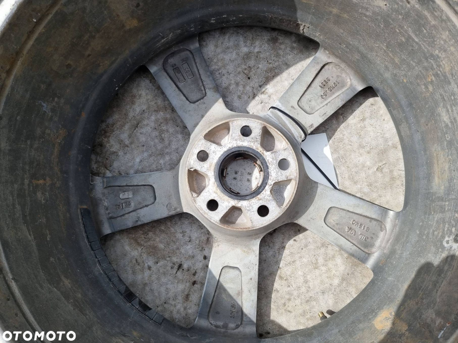 FELGA ALUMINIOWA 18 AUDI A8 D3 W12 19X8,5J - 3