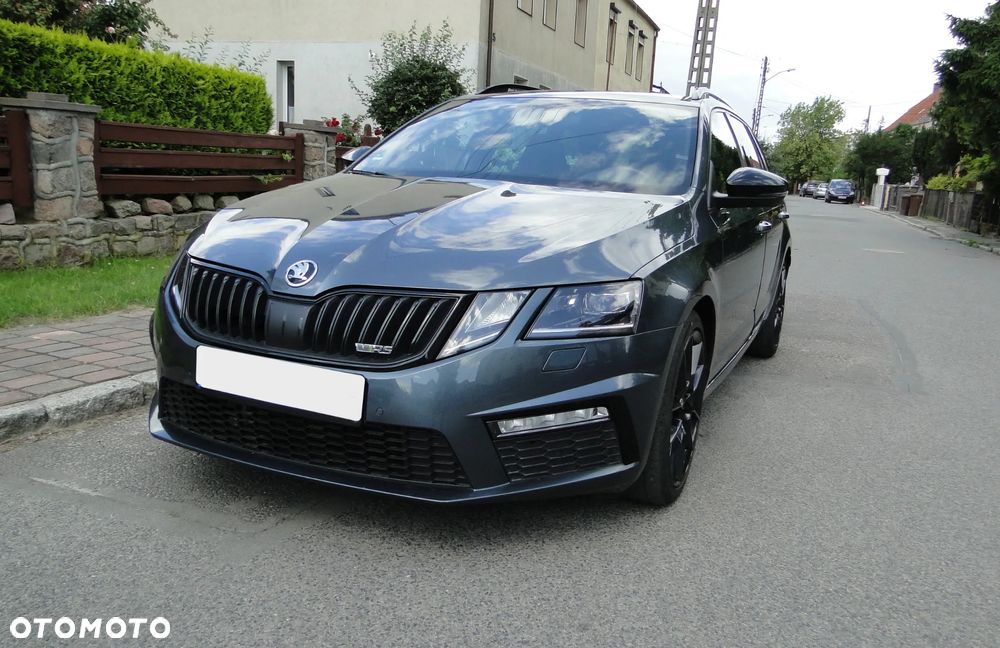 Skoda Octavia 2.0 TDI RS Challenge DSG - 3
