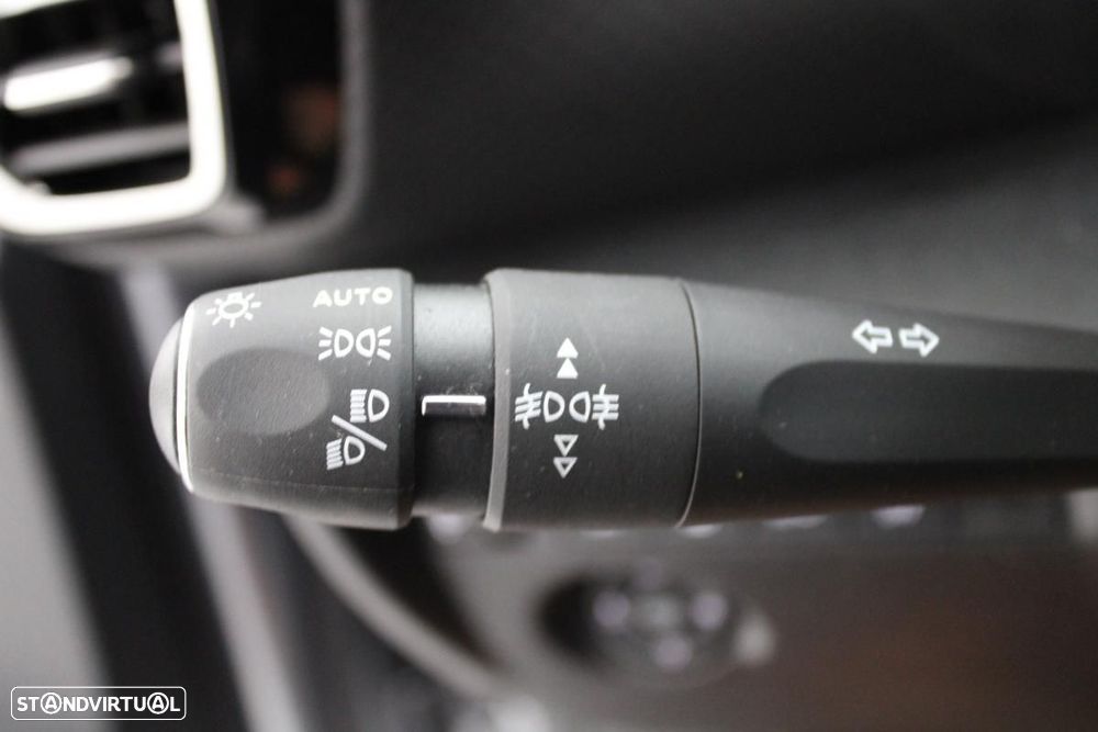 Citroën e-C4 50 kWh Shine - 16