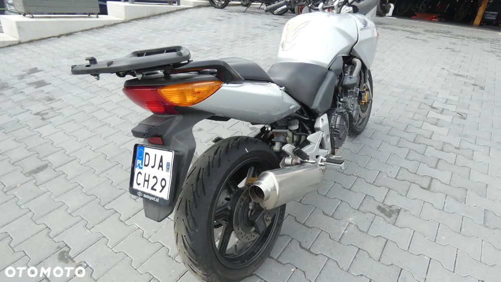 Honda CBF - 8