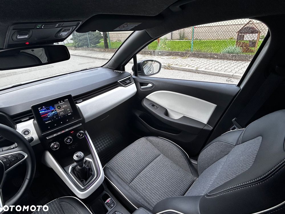 Renault Clio 1.0 TCe Techno - 16