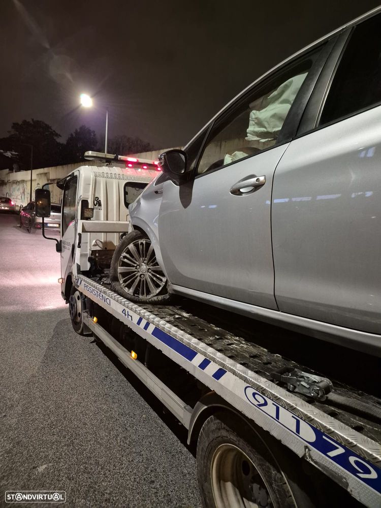 Peugeot 208 1.2 PureTech Active - 6