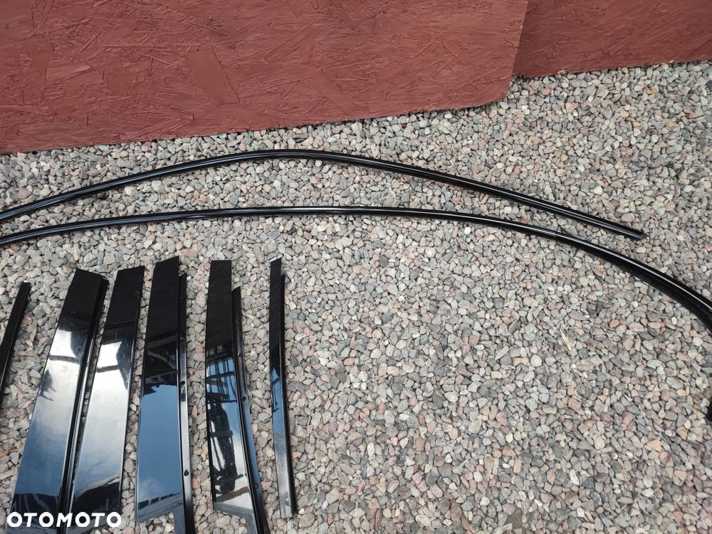 BMW E46 SEDAN ORYGINALNY KOMPLETNY KOMPLET LISTEW OZDOBNYCH SCHADOW-LINE / CZARNY WYSOKI POŁYSK / GLANZSCHWARZ M-PAKIET W DOBRYM STANIE O NR. 51 13 2 695 281 / 51 13 2 695 282 / 51 34 2 695 290 / 51 34 2 695 289 / 51 33 2 695 284 OEM W DOBRYM STANIE - 7