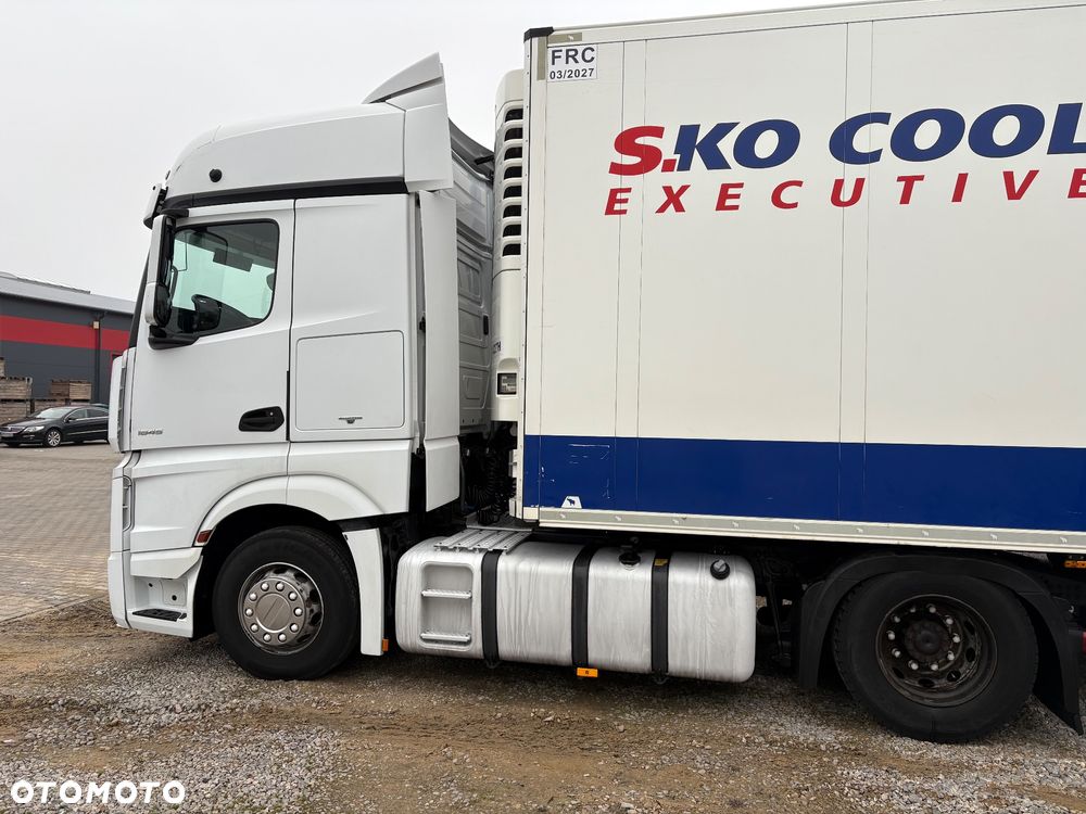 Mercedes-Benz Actros - 4