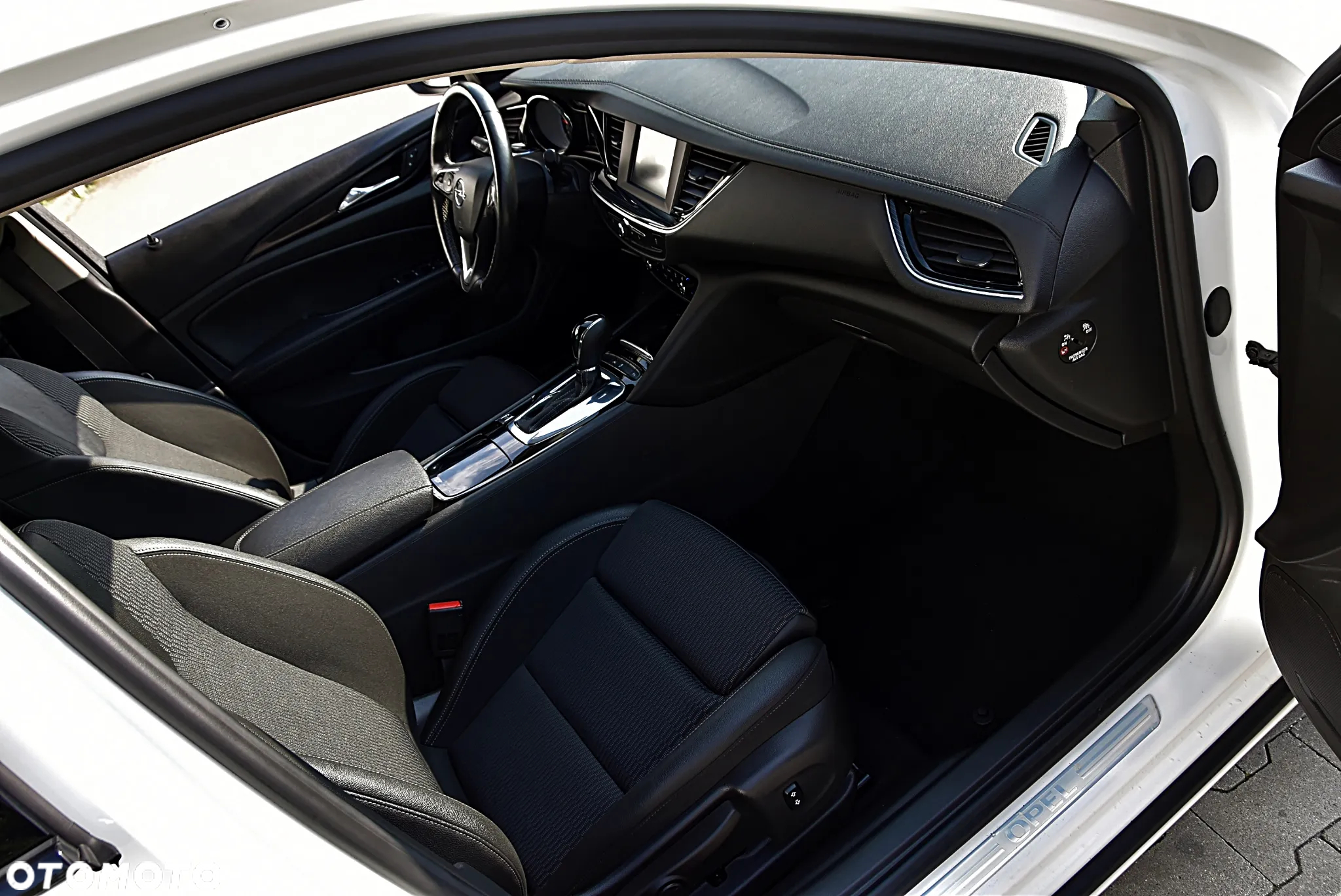 Opel Insignia 1.5 T GPF Innovation S&S - 20