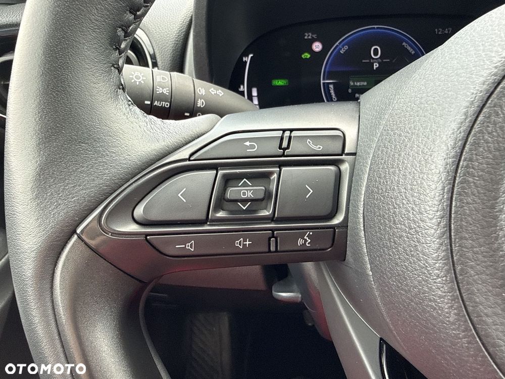 Toyota Yaris Hybrid 1.5 Style - 17