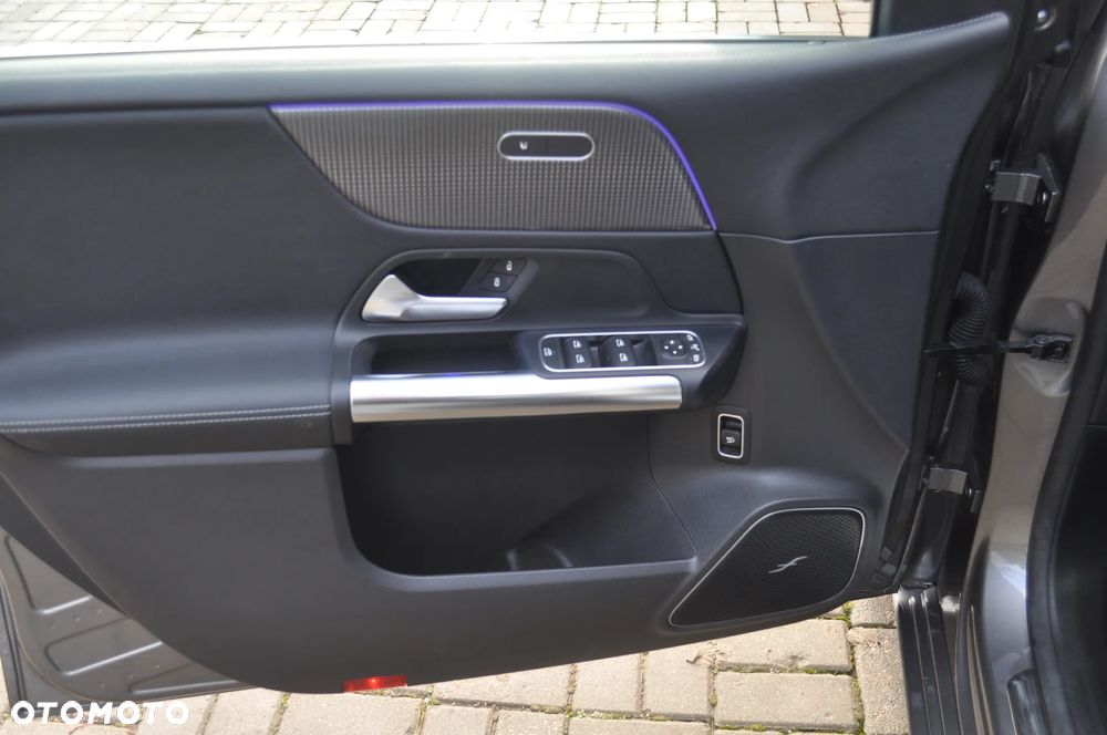 Mercedes-Benz Klasa B 200 7G-DCT Progressive Advanced - 21