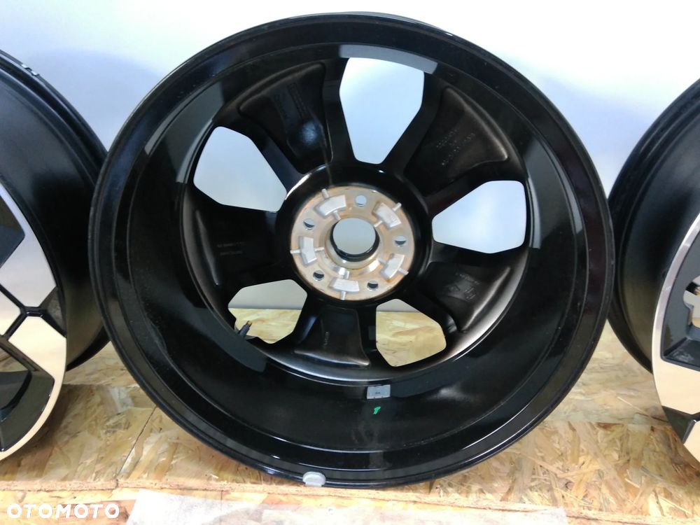 DACIA DUSTER III BIGSTER 23-> ALUFELGI 403000722R FELGI ALUMINIOWE 18" 6.5J ET32 5X114.3 KOMPLET ALUFELG ALU FELGA - 12