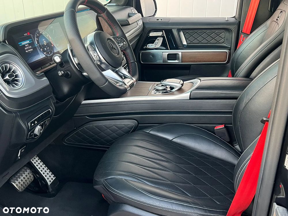 Mercedes-Benz Klasa G AMG 63 Stronger Than Time Edition - 18
