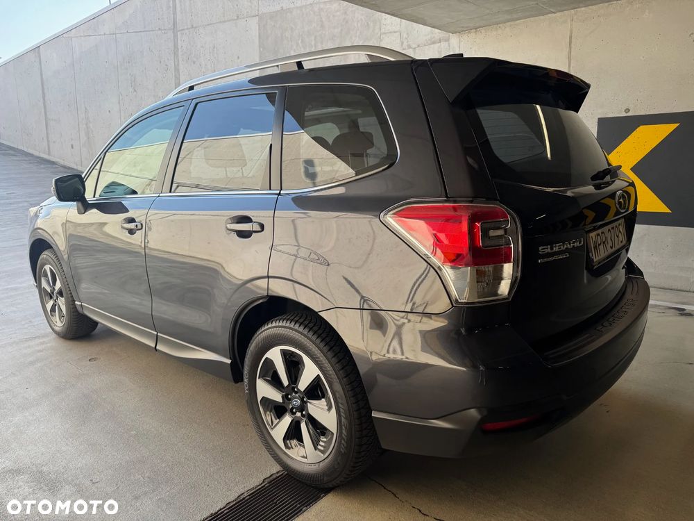 Subaru Forester 2.0i Exclusive Lineartronic EU6 - 4