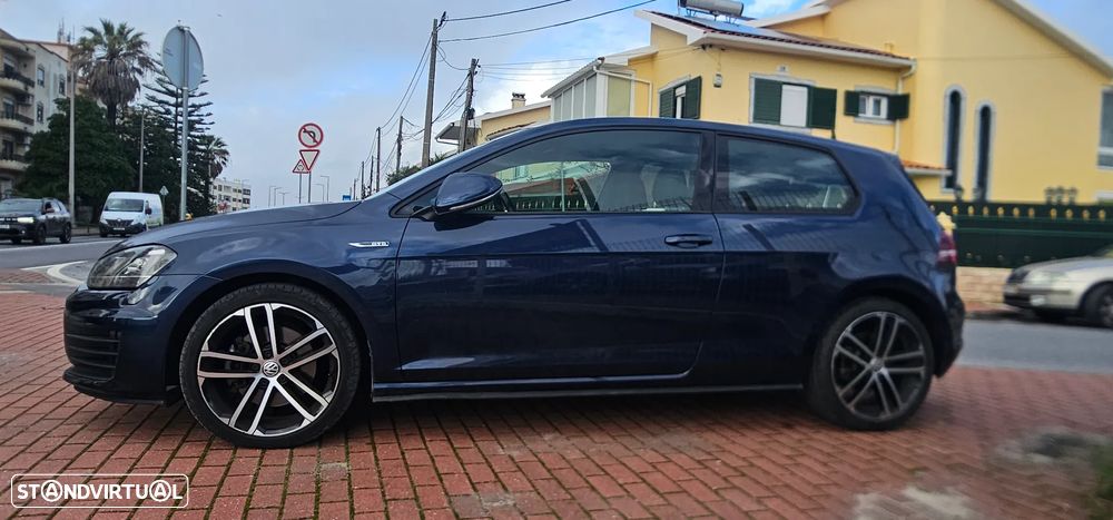 VW Golf 2.0 TDI GTD - 21