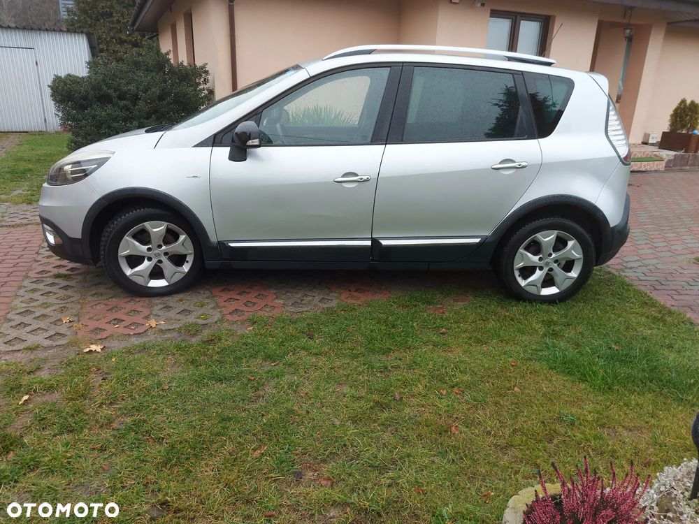 Renault Scenic ENERGY TCe 115 S&S Xmod Bose Edition - 4